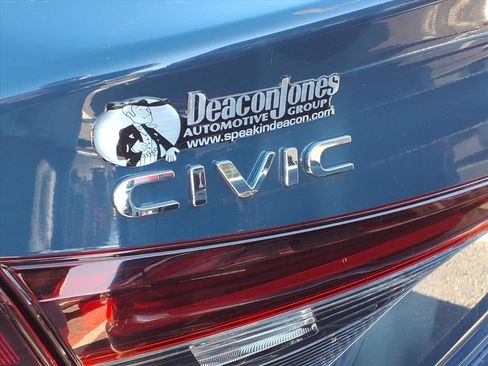 Used 2025 Honda Civic Sport Touring image 31