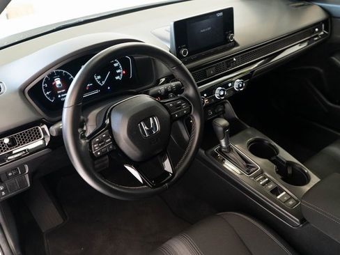 Certified 2024 Honda Civic Sport image 3