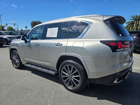 Used 2023 Lexus LX 600 F Sport w/ Accessory Package (Z1) image 3