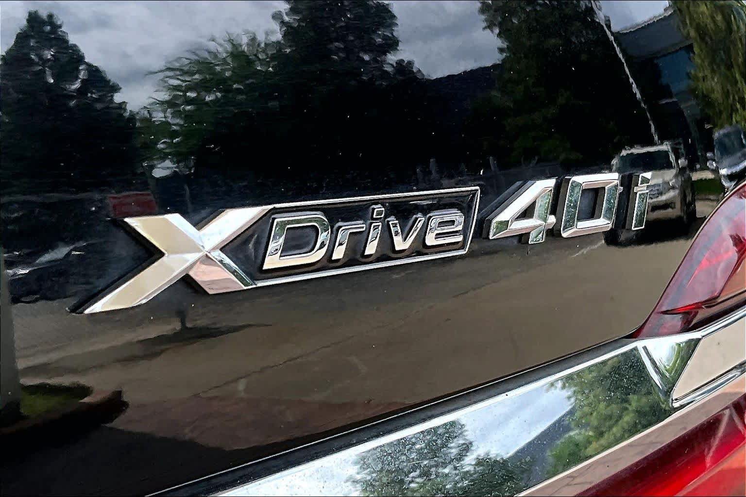 Used 2021 BMW X7 xDrive40i w/ Parking Assistance Package AWD/4WD image 9