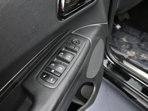 Used 2022 Dodge Durango GT image 13