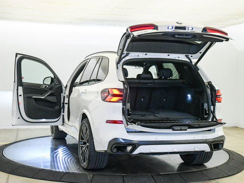 Certified 2024 BMW X5 sDrive40i w/ M Sport Package image 27