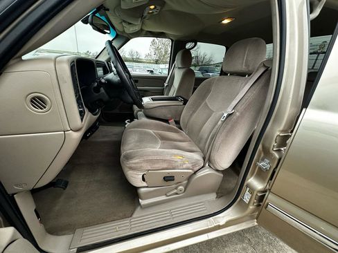 Used 2005 GMC Sierra 1500 SLE w/ Off-Road Package image 23