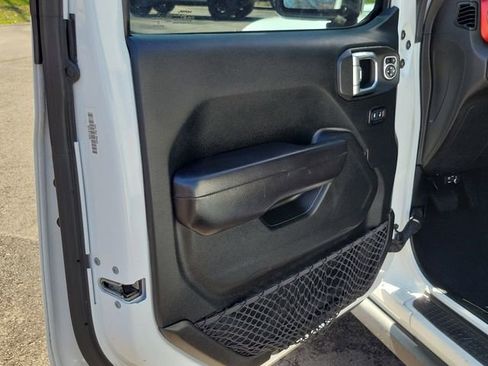 Used 2019 Jeep Wrangler Unlimited Rubicon AWD/4WD image 7