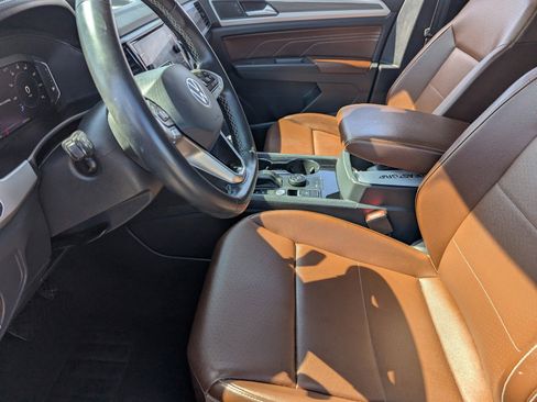 Used 2022 Volkswagen Atlas SEL image 11