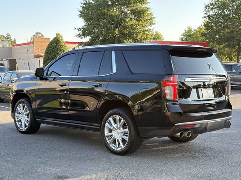 Used 2021 Chevrolet Tahoe High Country w/ Premium Package AWD/4WD image 5