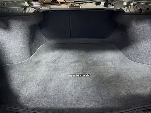 Used 2024 Nissan Sentra SV FWD image 26