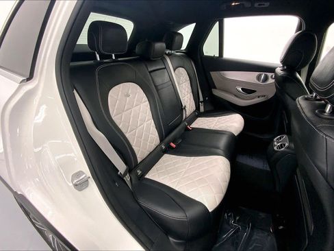 Used 2017 Mercedes-Benz GLC 300 image 13