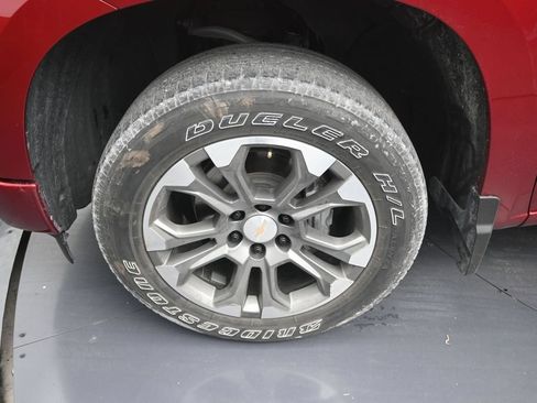 Used 2024 Chevrolet Silverado 1500 High Country RWD image 9