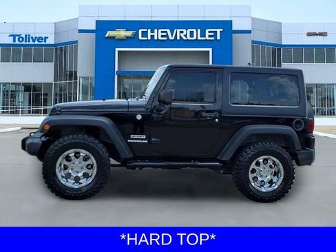 Used 2013 Jeep Wrangler Sport w/ Connectivity Group AWD/4WD image 4
