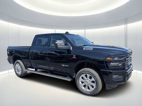 New 2026 RAM 2500 Big Horn AWD/4WD image 2