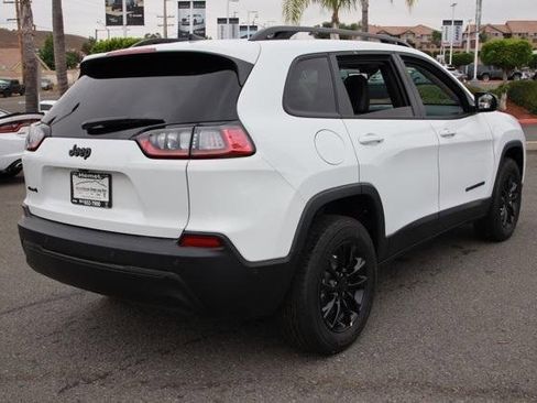 New 2023 Jeep Cherokee Altitude Lux image 4