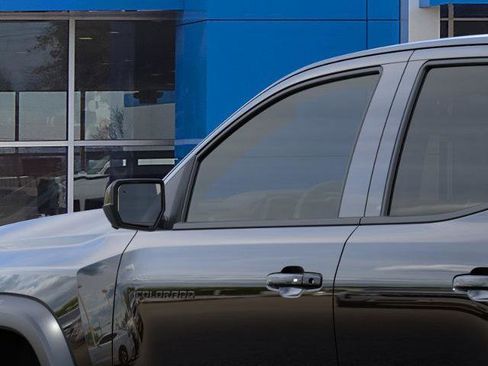 New 2026 Chevrolet Colorado ZR2 w/ Technology Package image 38