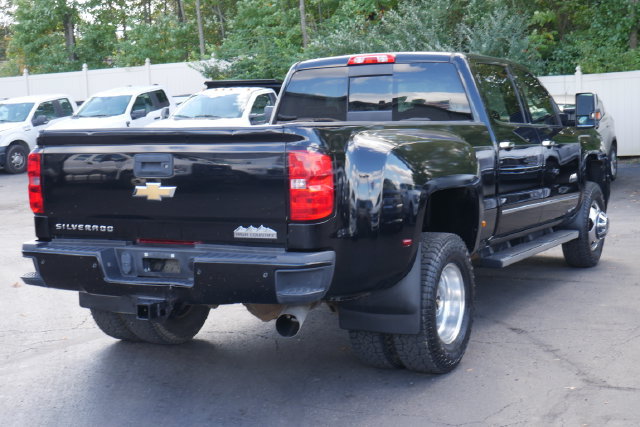 Used 2015 Chevrolet Silverado 3500 High Country w/ Duramax Plus Package AWD/4WD image 14