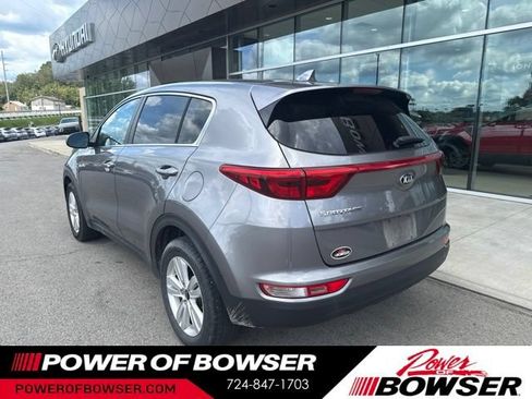 Used 2018 Kia Sportage LX AWD/4WD image 3