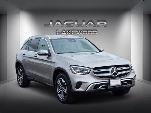 Used 2022 Mercedes-Benz GLC 300 4MATIC image 5