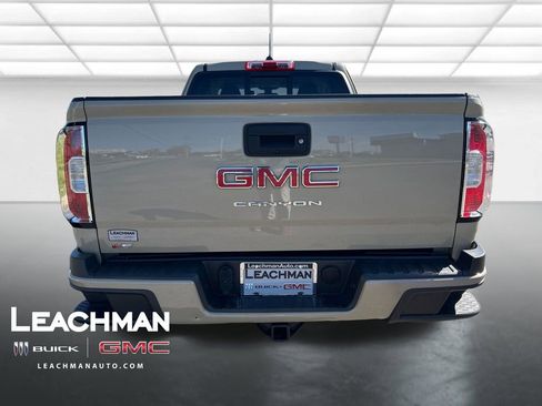 Certified 2022 GMC Canyon Elevation w/ Trailering Package image 5