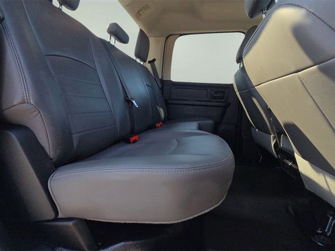 Used 2018 RAM 1500 Tradesman image 14