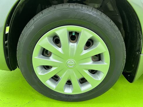 Used 2017 Nissan Versa S Plus FWD image 14