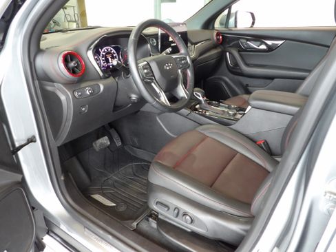 Used 2021 Chevrolet Equinox LT image 10