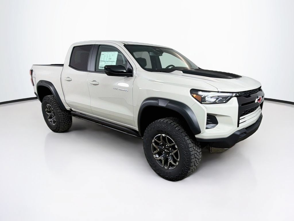 New 2026 Chevrolet Colorado ZR2 AWD/4WD image 3