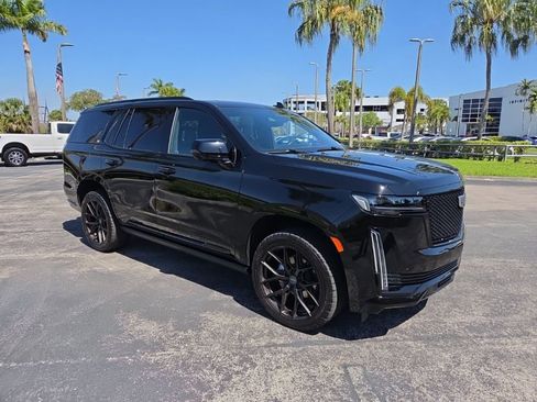 Used 2024 Cadillac Escalade Sport Platinum w/ LPO, Floor Liner Package image 2