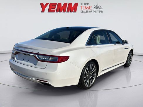 Used 2017 Lincoln Continental Reserve w/ Climate Package image 9