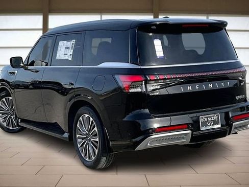 New 2026 INFINITI QX80 Luxe image 13