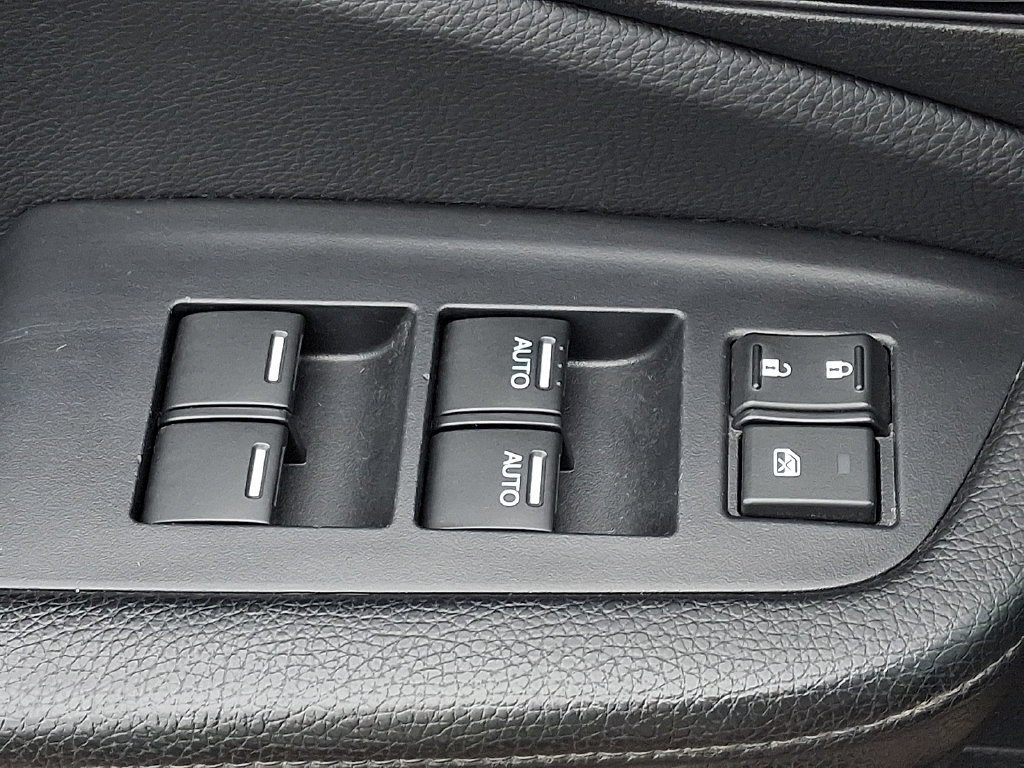 Used 2020 Honda Pilot LX image 26