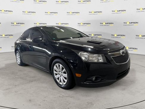 Used 2011 Chevrolet Cruze LT FWD image 7