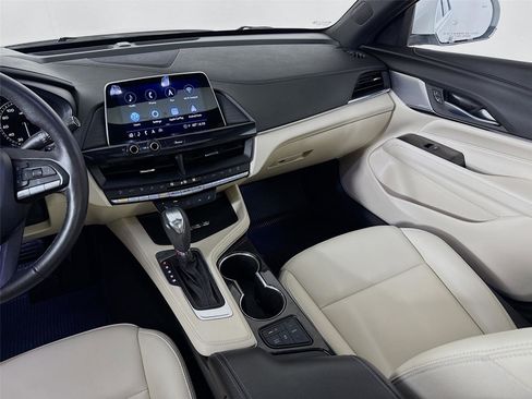 Used 2023 Cadillac CT4 Luxury w/ Sun And Sound Package image 25