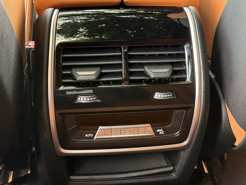 Used 2021 BMW X5 xDrive45e w/ Premium Package image 16