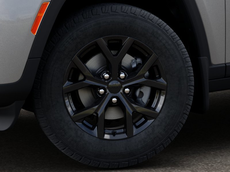 New 2026 Jeep Grand Cherokee Altitude AWD/4WD image 8