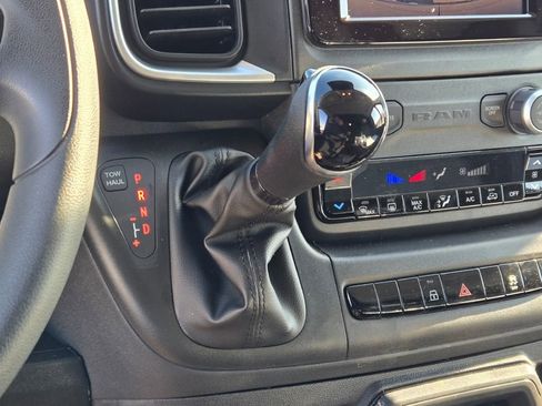 New 2025 RAM ProMaster 1500 w/ Quick Order Package 22G SLT image 18