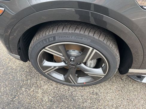 New 2026 Genesis GV80 3.5T Prestige image 3