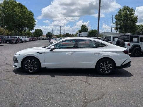 Used 2025 Hyundai Sonata SEL FWD image 7