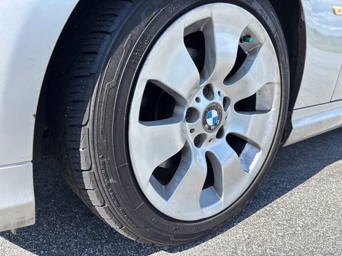 Used 2011 BMW 328i Sedan RWD image 9