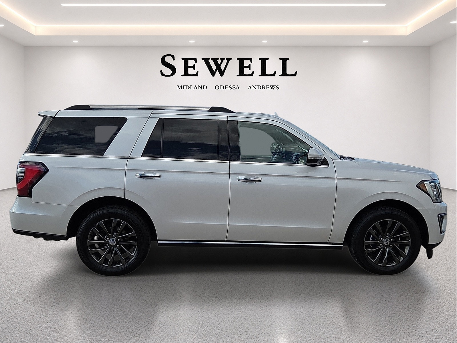 Used 2019 Ford Expedition Limited RWD image 5