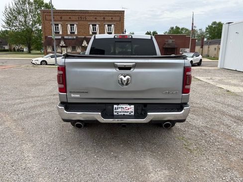 Used 2019 RAM 1500 Big Horn AWD/4WD image 4