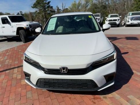 Certified 2023 Honda Civic EX image 4