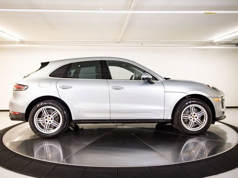 Used 2020 Porsche Macan S AWD/4WD image 8