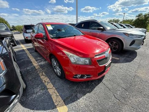 Used 2014 Chevrolet Cruze LTZ w/ Sun, Sound and Sport Package FWD image 2