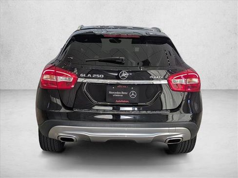 Used 2017 Mercedes-Benz GLA 250 4MATIC image 7