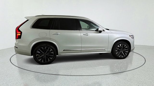Used 2026 Volvo XC90 T8 Ultra w/ Protection Package Premier AWD/4WD image 8