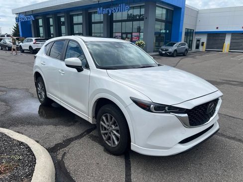Used 2024 MAZDA CX-5 AWD 2.5 S w/ Preferred Package image 4
