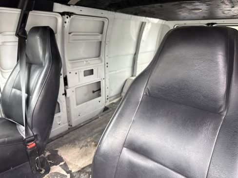 Used 2001 Dodge B1500 image 11