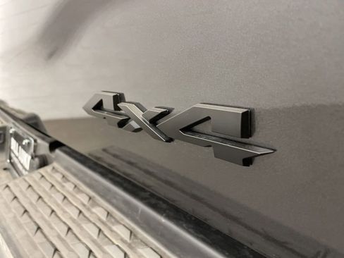 New 2026 RAM 3500 Big Horn AWD/4WD image 5