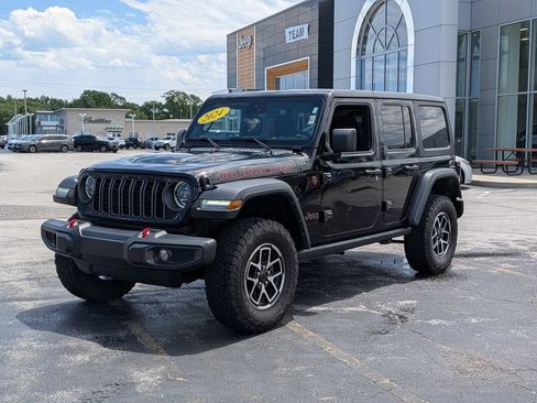 Used 2024 Jeep Wrangler Unlimited Rubicon AWD/4WD image 7
