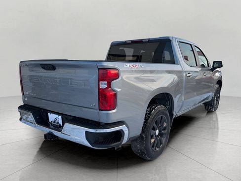 Used 2024 Chevrolet Silverado 1500 LT image 3