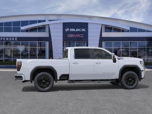 New 2026 GMC Sierra 2500 Denali w/ Denali Reserve Package AWD/4WD image 5